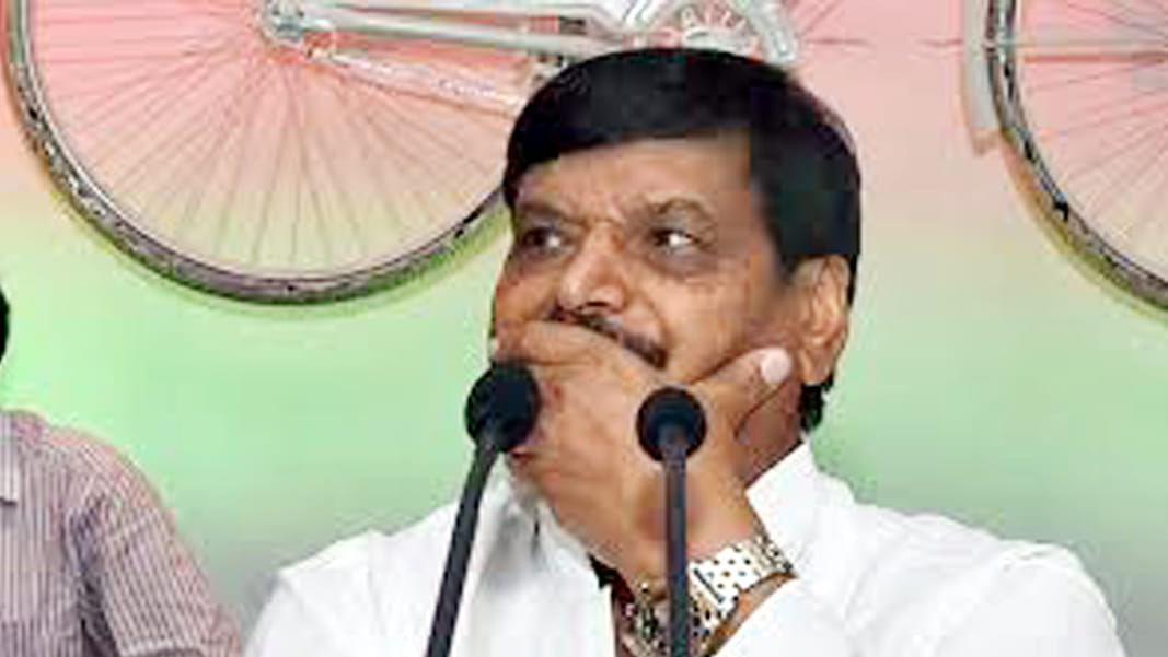  shivpal singh yadav replied to akhilesh yadav.