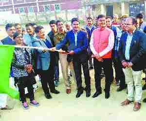 Rally to aware voters in town