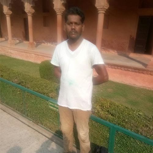 Intruder entered in taj mahal through wall