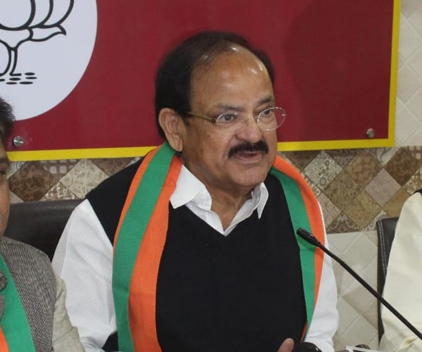 congress and SP alliance is unethical says venkaiyah naidu.