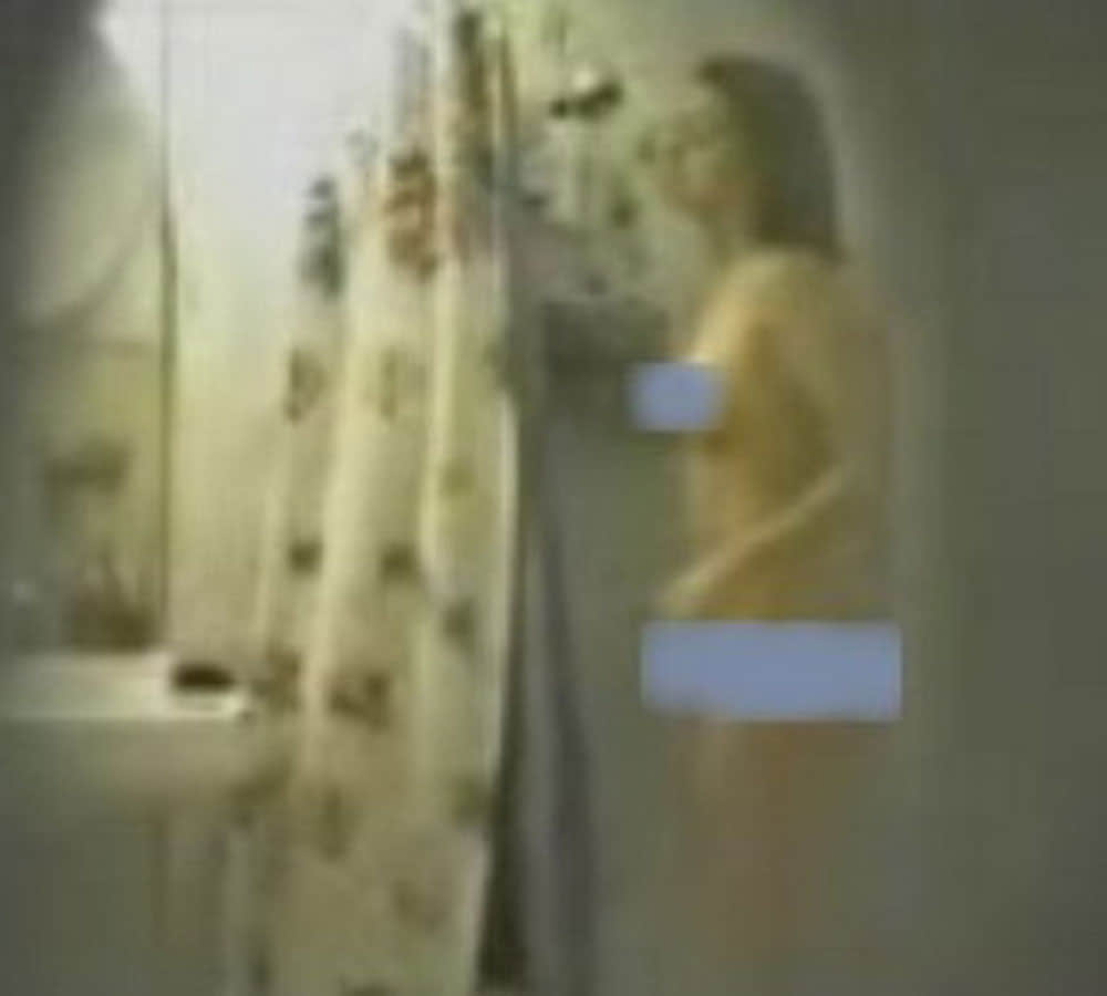 preity zinta viral mms taking shower