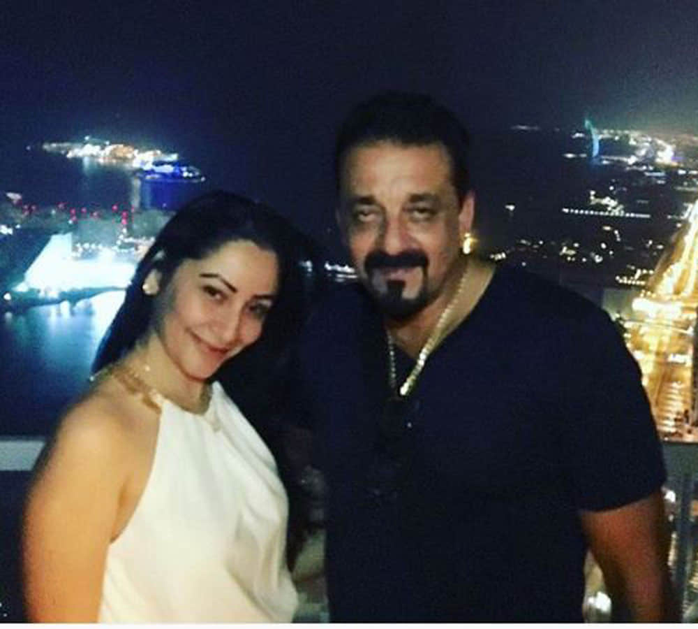 Sanjay Dutt late night partying invites trouble as neighbour complain