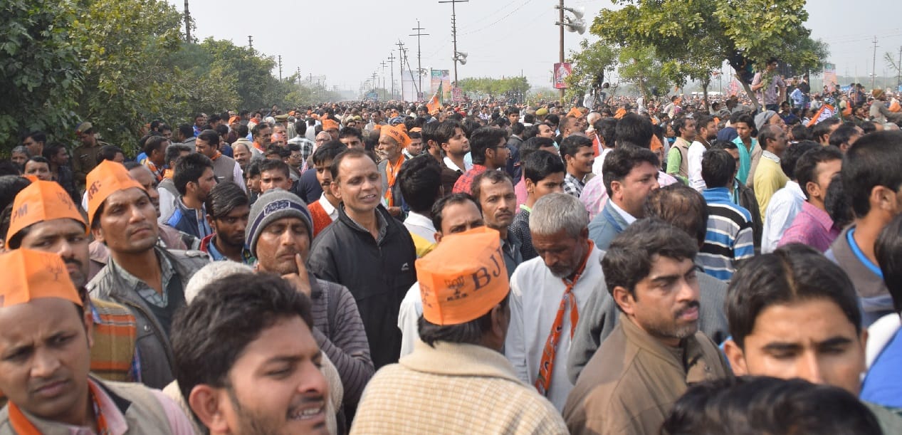 pm modi in meerut rally, View Photos