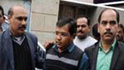 anubhav miittals wife house lock