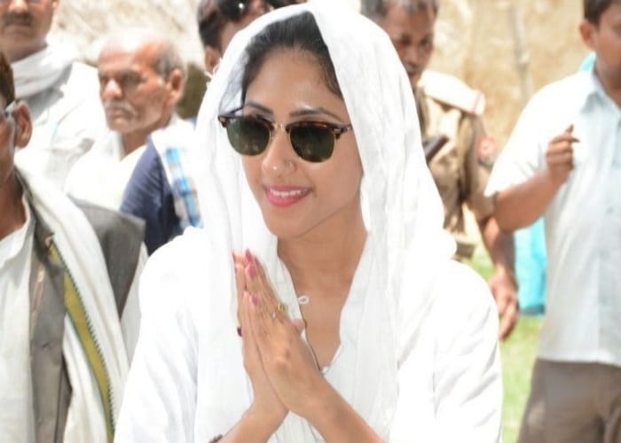 aditi singh is the face of raebareli from congress