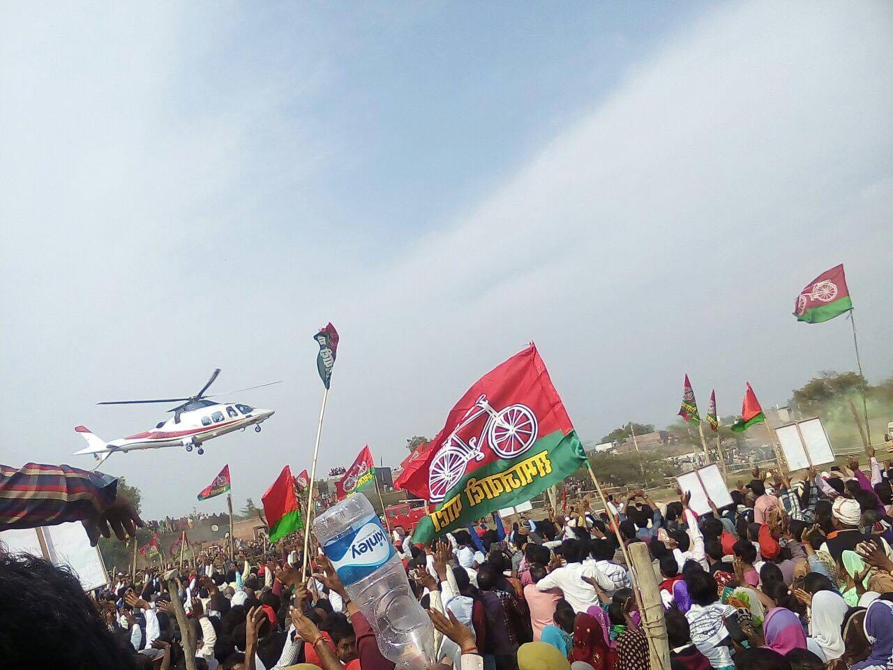 stampede at cm akhilesh yadav rally 