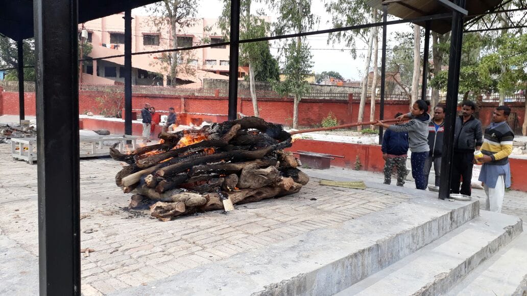 daughter does cremation of father