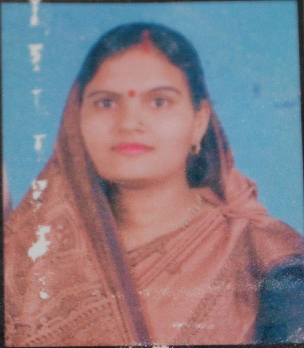 Minority welfare officer's wife killed in crash