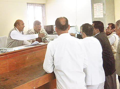 Independent candidate nomination in the district opened the account