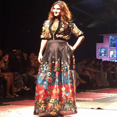 Star Glam At Lakme Fashion Week  S/R 2017 