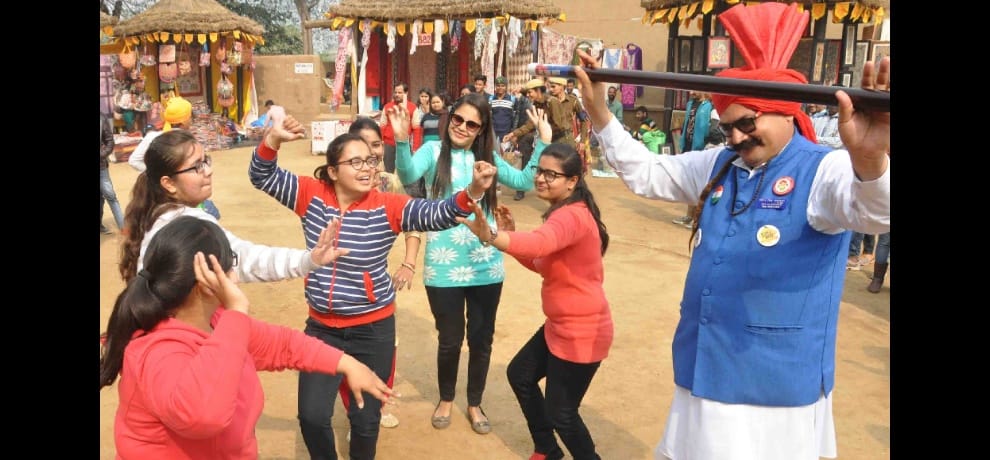 60 thousand people saw the beautiful drum dance, fiercely Thirke student from Delhi