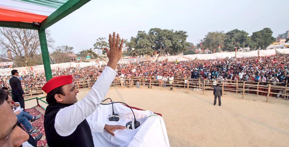 akhilesh joint rally with rahul gandhi kanpur