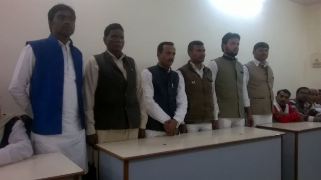 Apna Dal and Jan Adhikar party will contest the elections in Varanasi 