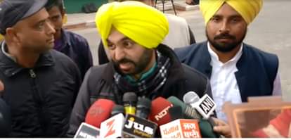 BHAGWANT MANN AND BALVEER SIDHU AT MOHALI