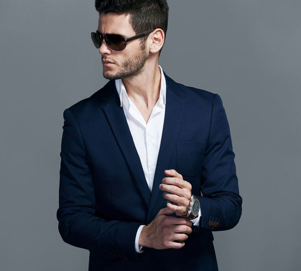 how to identify branded clothes