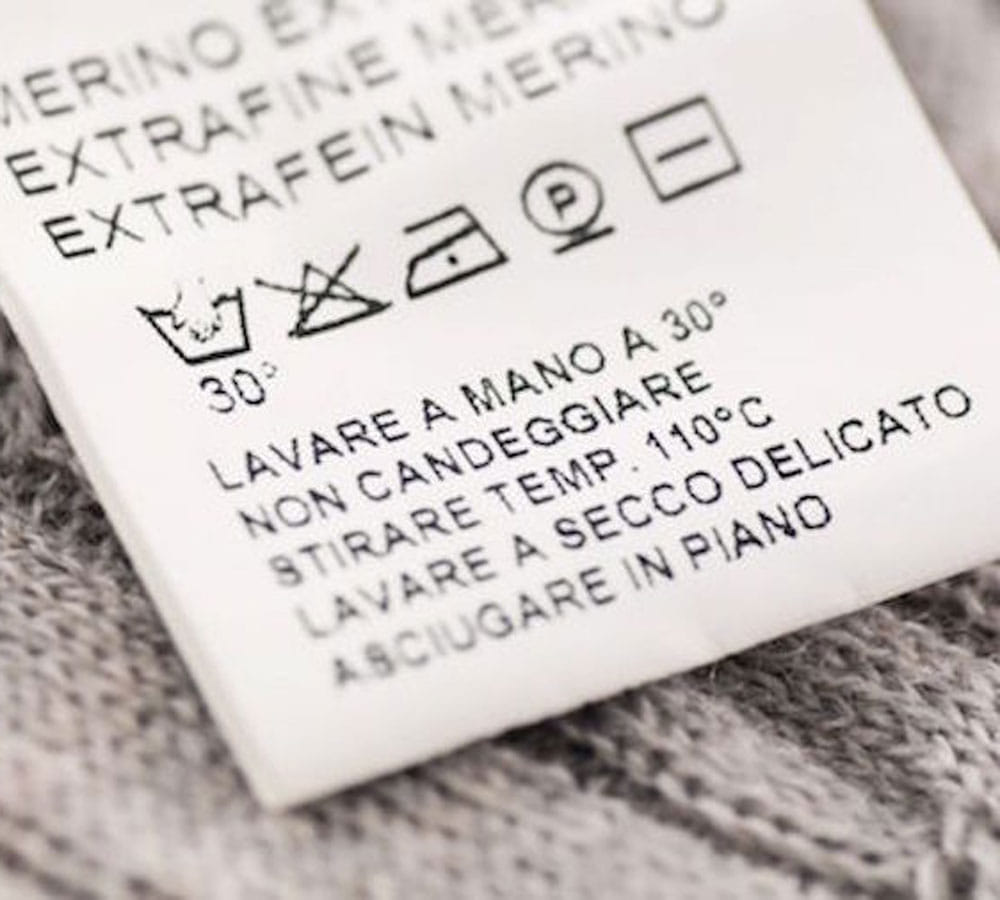 how to identify branded clothes