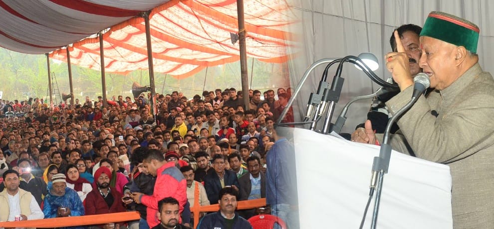cm virbhadra singh targets bjp over dividing people