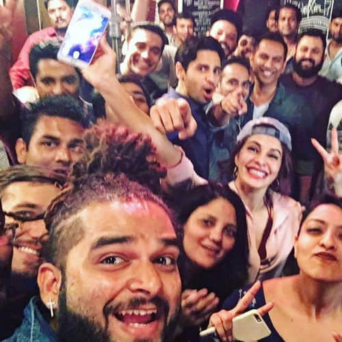 jacqueline doing pole dance for her love