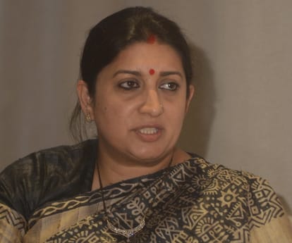 smriti irani press conference in lucknow bjp office