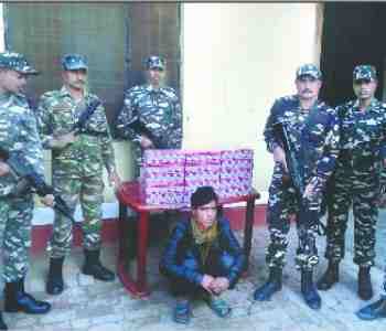 smuggler arrested with 500 packets Nepali cigarette 