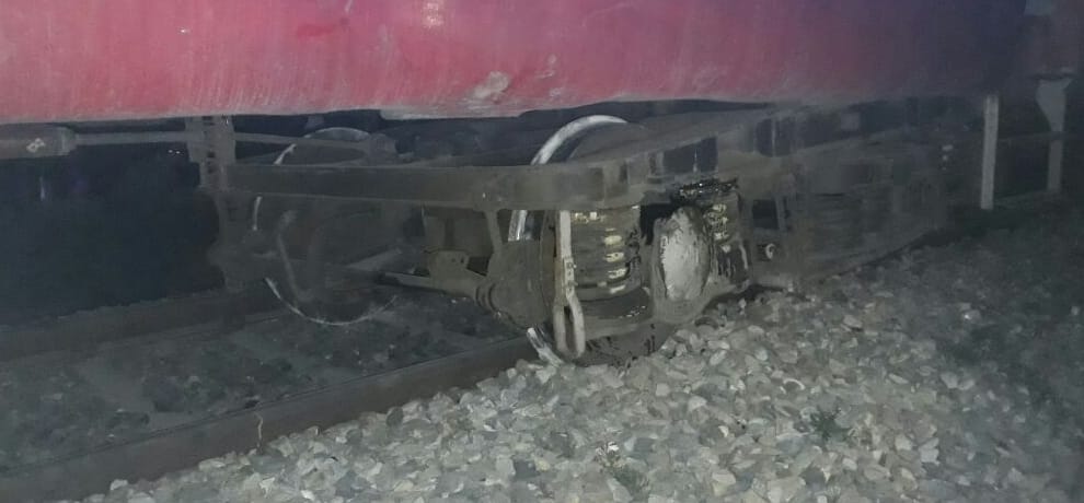 Sivaganga Express collides with a bull, a half-hour railway halt