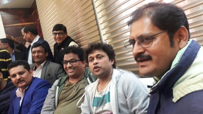 meerut pahunche bhabiji ghar par hain ke kalakar, jamakar machaaya dhamaal, dekhen tasveren