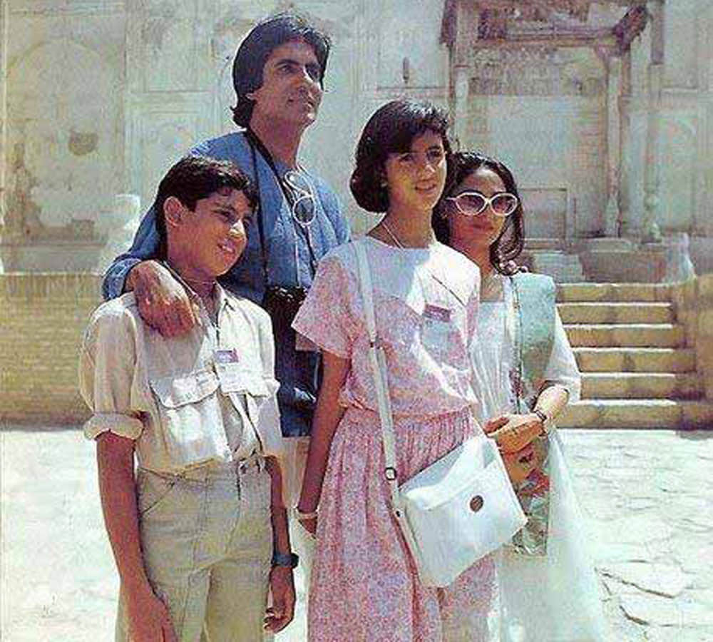 amitabh bachchan birthday wishes to abhishek bachchan