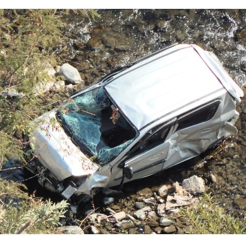 three died as car plunges into gorge near shillai sirmour himachal pradesh