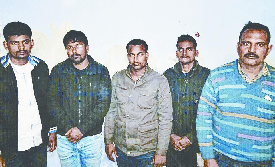 Gorakhpur STF cought five contract killers