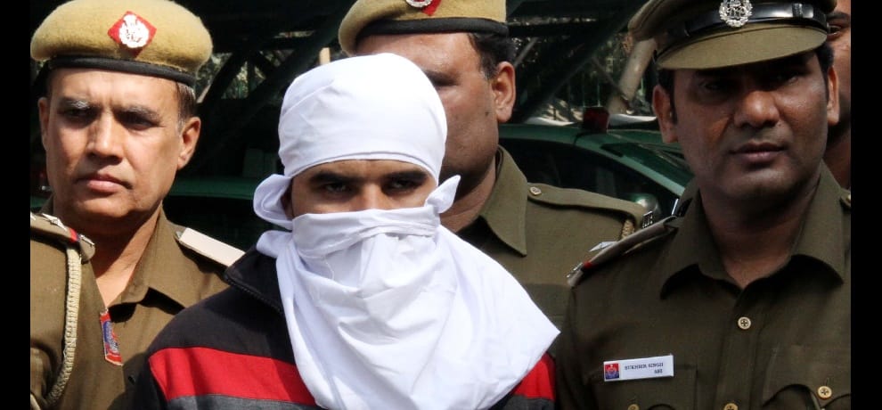 Help sought for arrest by the Foreign Ministry