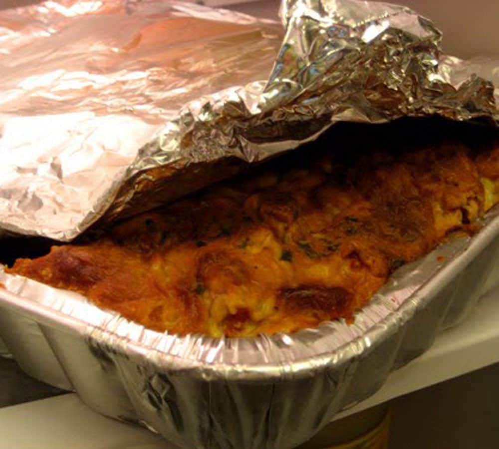 Know Is it safe or not wrapping food in aluminium foil