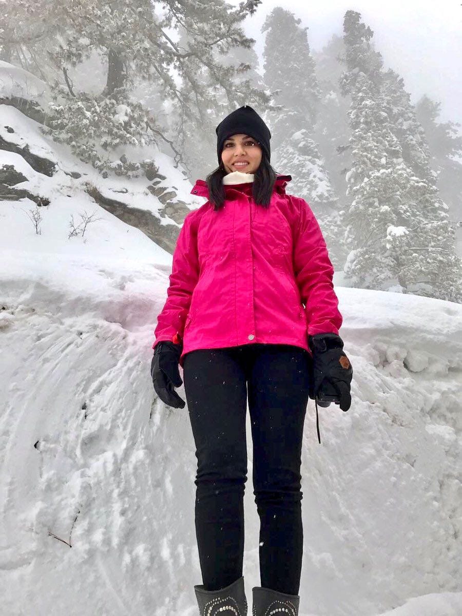 Sunny leone shares images of her kashmir journey