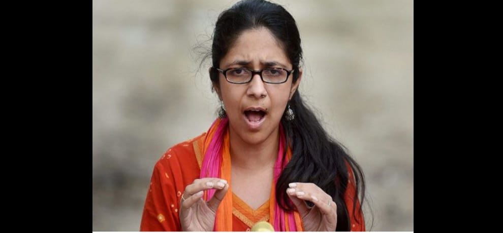 delhi women commission send summon in narela illegal wine case