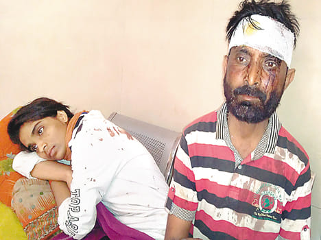 Father land dispute Daughter attacked with ax