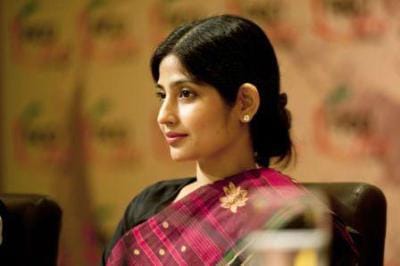 first time dimple yadav come alone for sp campaign