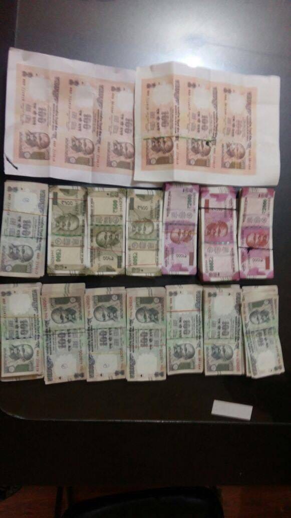 fake notes factory caught in bithur 