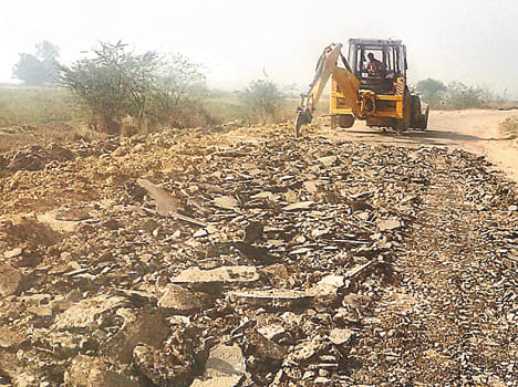 Road drove without notice