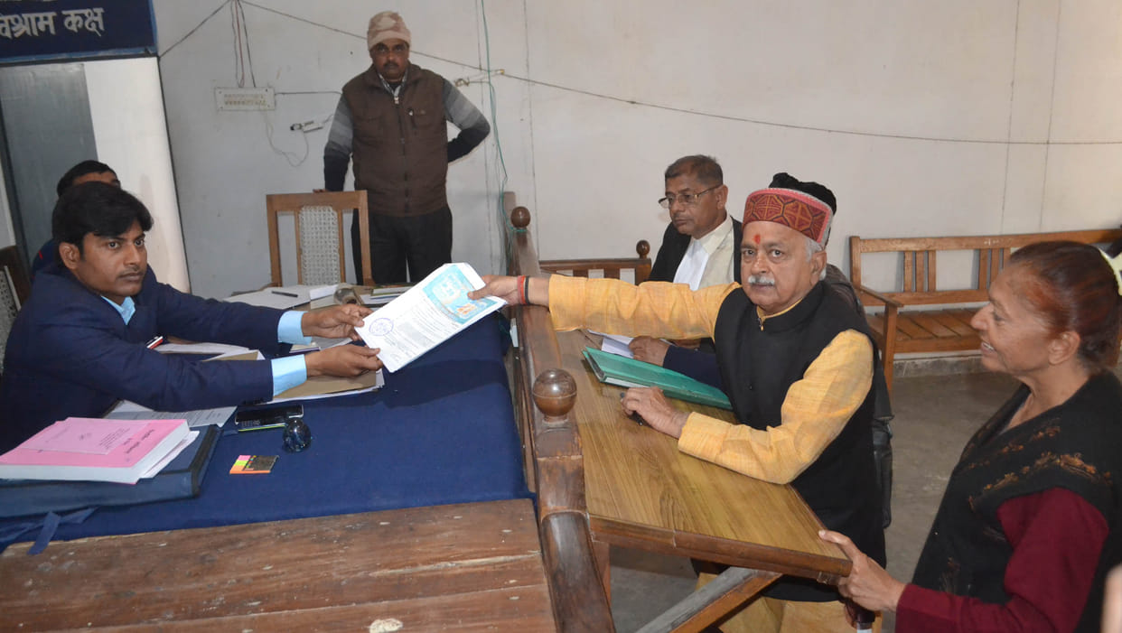 first day 53 form sold, one nomination filed in kushinagar