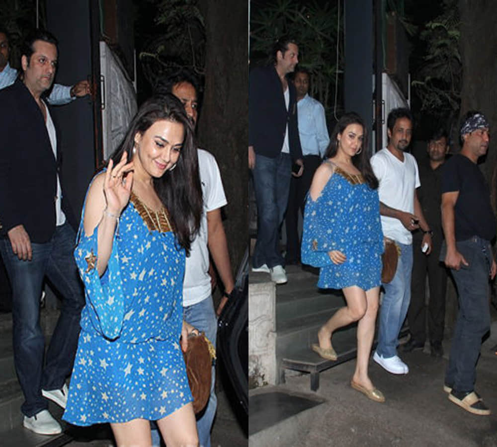 Is Preity Zinta pregnant ? Pics reveal all