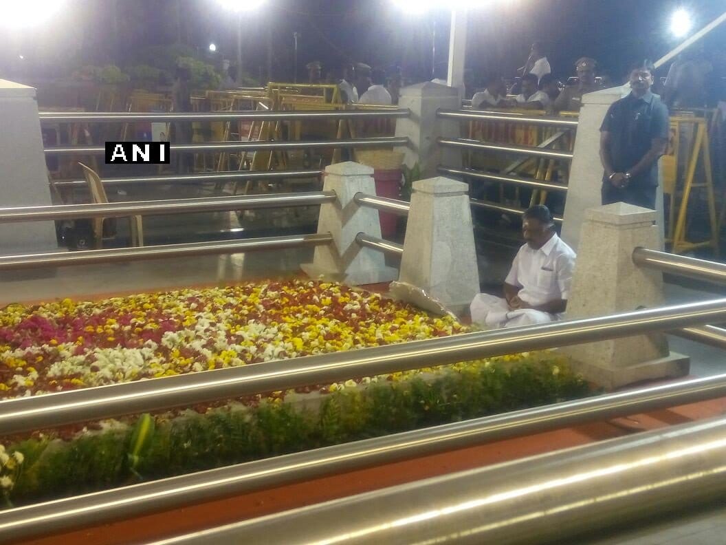 panneerselvam sits at jayalalithas trance