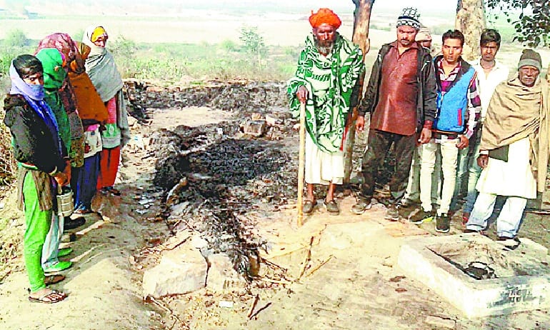 Yamuna Ghat monk tried to burn alive