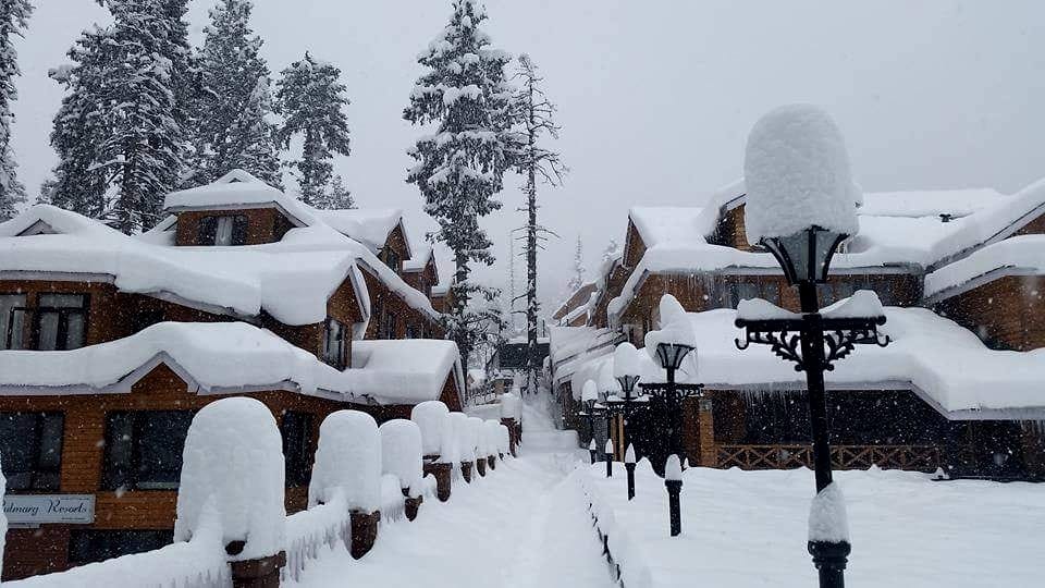 LOW TEMPRATURE IN KASHMIR AFTER SNOWFALL
