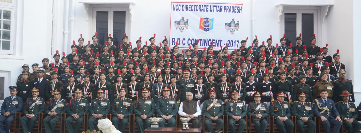  governor honored ncc cadets in lucknow