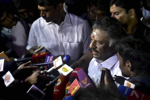 10 key points of Panneerselvam revolts against Sasikala