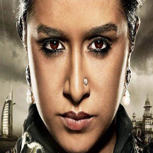 shraddha kapoor doing heavy make up before the shooting of haseena