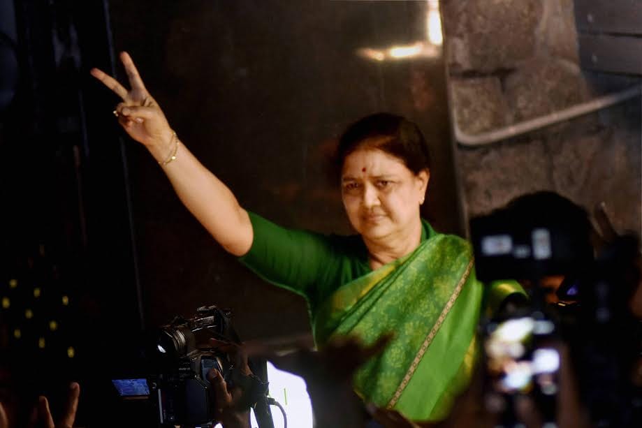 after sasikala, new possibility in tamilnadu politics