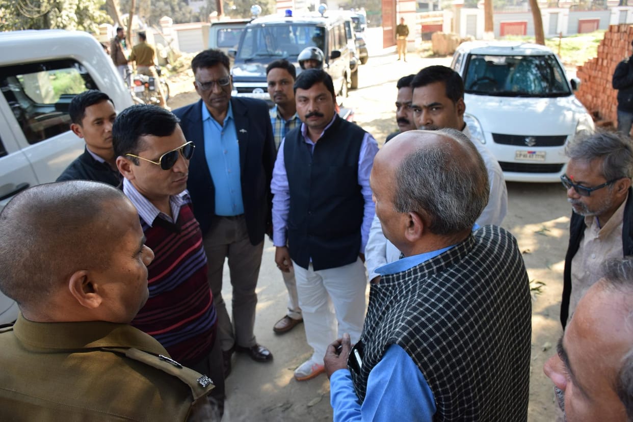 spg take security for rahul gandhi road show