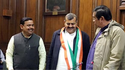 phoolan devi's husband joined congress