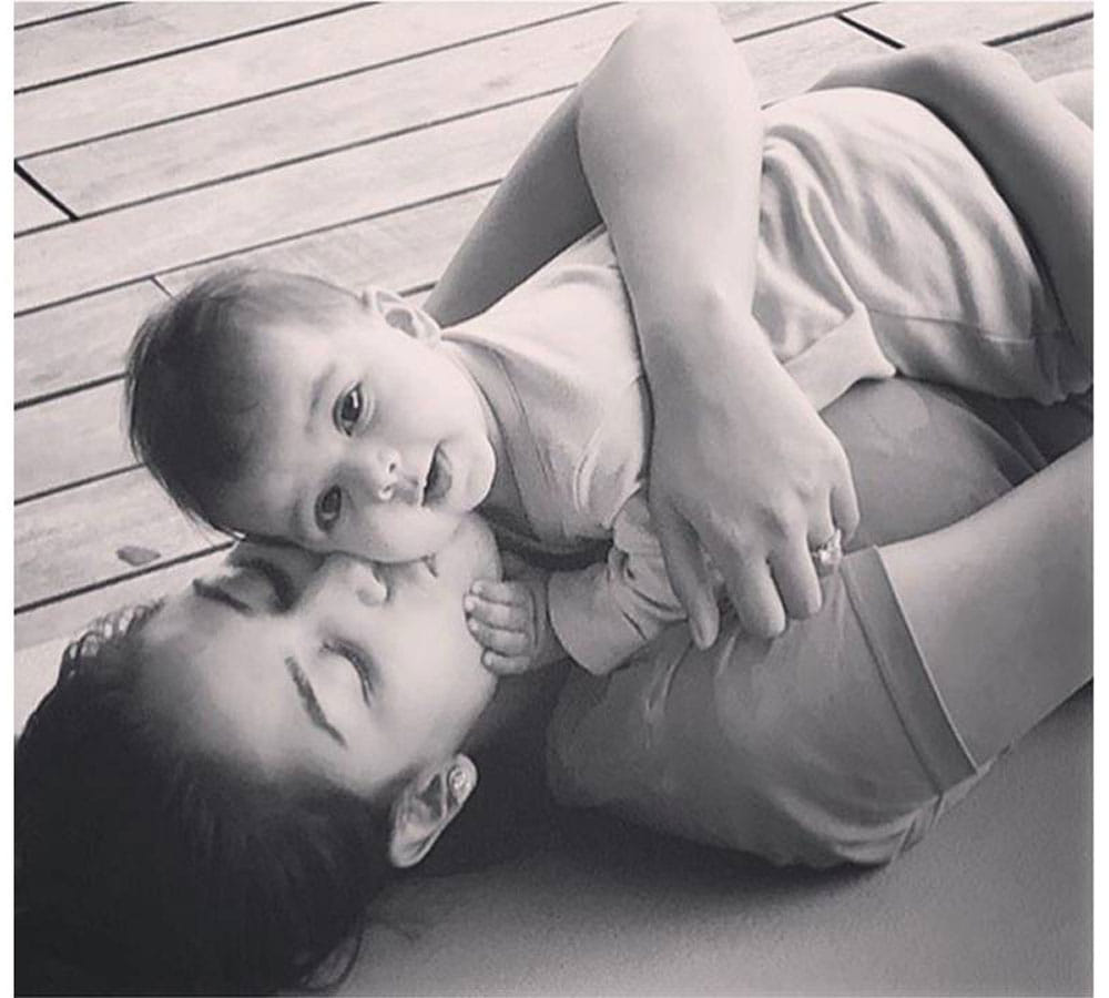shahid kapoor share the first pic of misha on social media