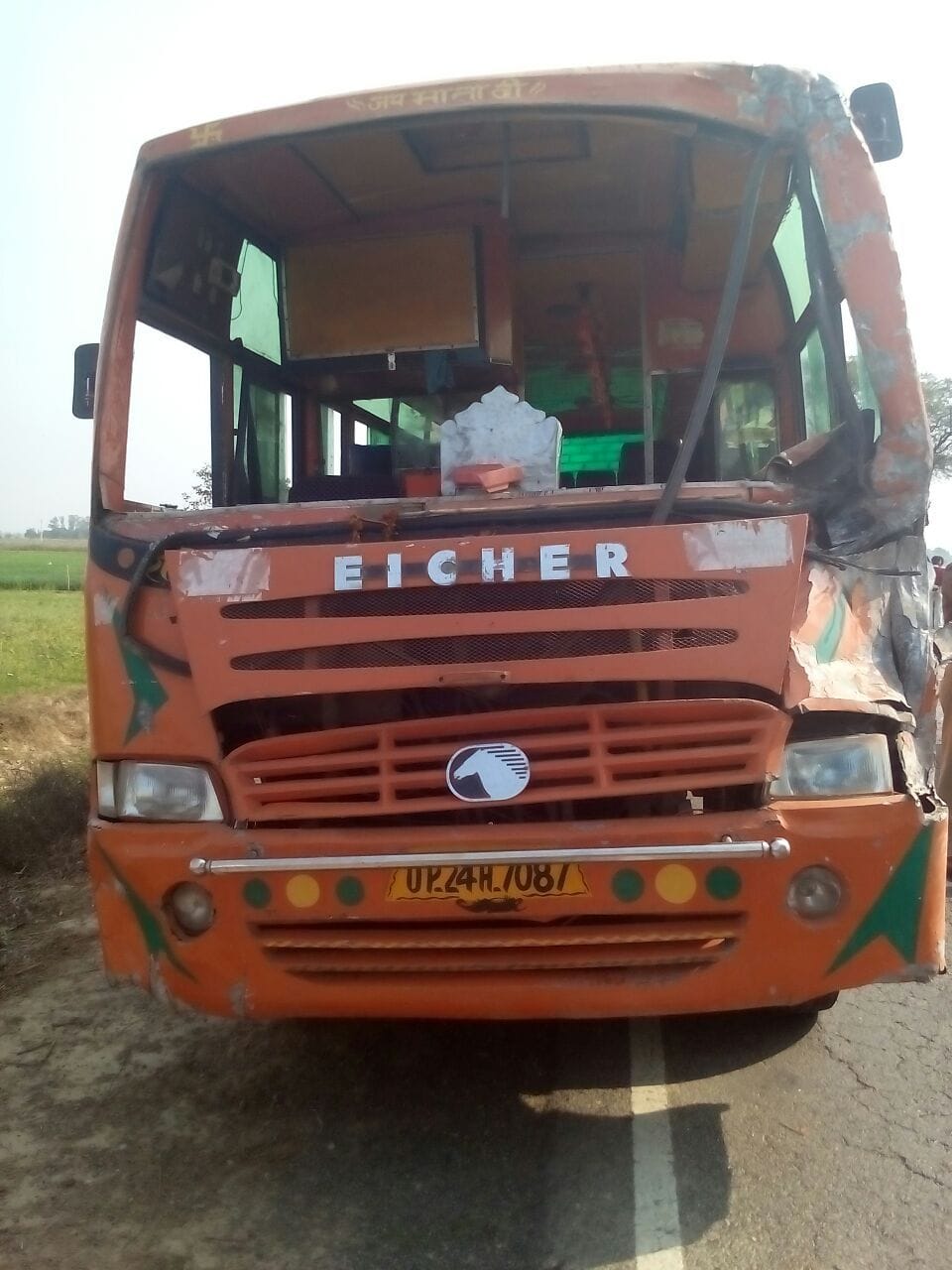 Moradabad-Farrukhabad highway accident near Myaun